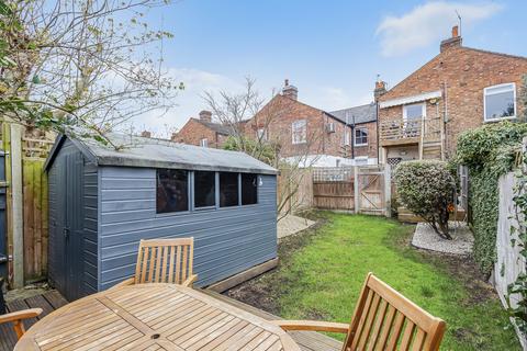 31 North Road, Richmond, TW9 4HA