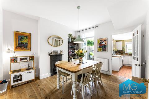 18 Morley Avenue, London, N22 6LY