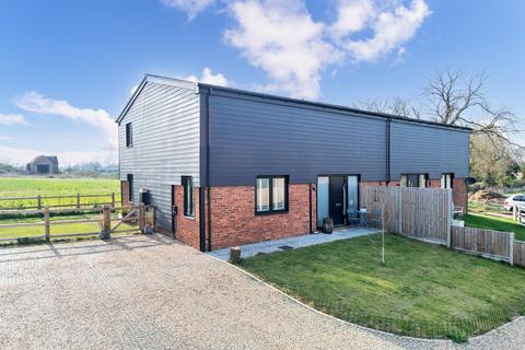 4 bedroom semi-detached house to rent, College Farm, Old Harrowden Road, Bedford, Bedford, MK42