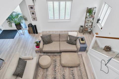 4 bedroom semi-detached house to rent, College Farm, Old Harrowden Road, Bedford, Bedford, MK42