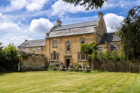 undefined, High Street, Moreton-in-Marsh, Gloucestershire