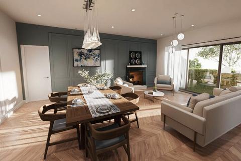 5 bedroom property with land for sale, Basser Hill, Sittingbourne ME9