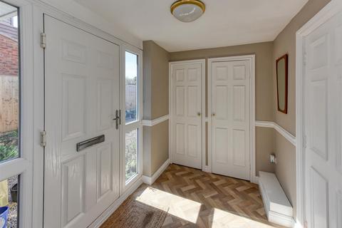 34 Horsebrook Lane, Brewood, Stafford, ST19 9EF