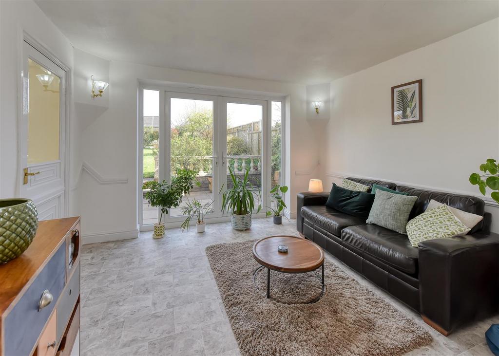 34 Horsebrook Lane-lounge4.jpg
