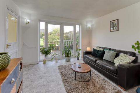 34 Horsebrook Lane, Brewood, Stafford, ST19 9EF