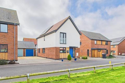 3 bedroom detached house for sale, Beehive Way, Bawdeswell, Dereham