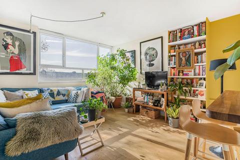 1 bedroom apartment for sale, Sunray Avenue, SE24