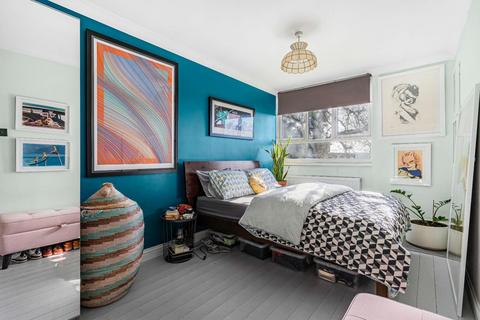 1 bedroom apartment for sale, Sunray Avenue, SE24