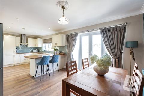 4 bedroom bungalow for sale, Ayr Way, Romford, RM1