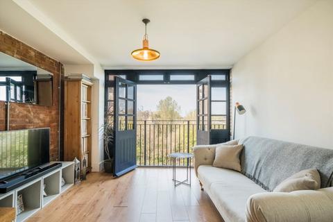 1 bedroom flat to rent, Copperfield Road, London E3