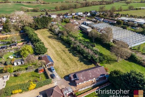 undefined, The Barn, Tatsfield Avenue, Nazeing, Waltham Abbey, Essex, EN9 2HH