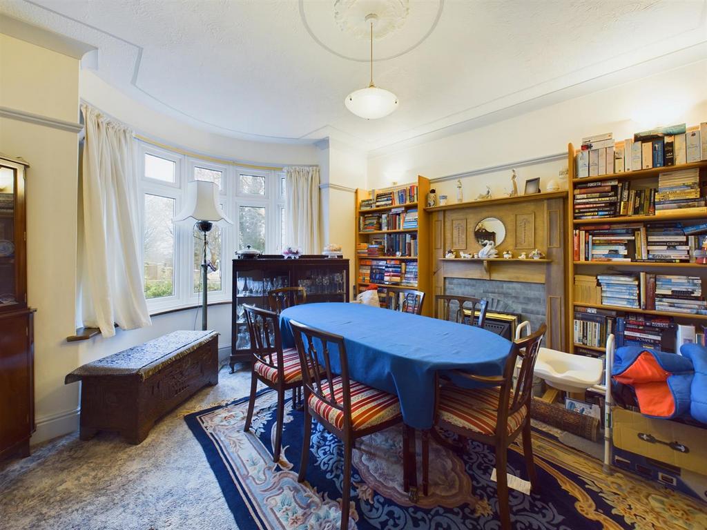 CAM04907 G0-PR0031-STILL004.jpg