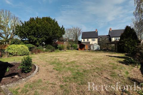 Tryfan Maldon Road, Kelvedon, Colchester, CO5 9BA
