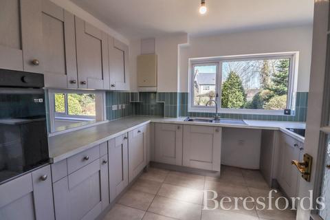 Tryfan Maldon Road, Kelvedon, Colchester, CO5 9BA