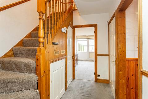 20 Carron Close, London, E14 6NN