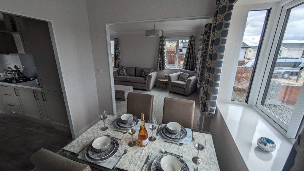 Dining Room.jpg