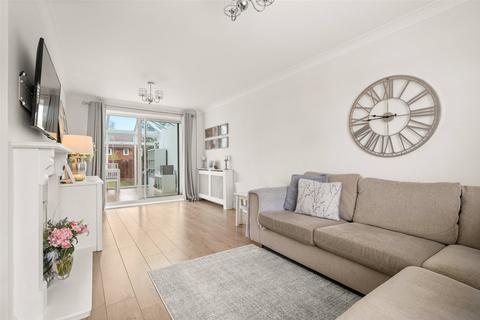 23 Agar Crescent, Bracknell, RG42 2BY
