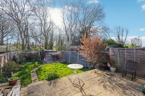 3 bedroom semi-detached house for sale, Durley Avenue, Pinner, HA5