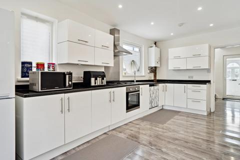 3 bedroom semi-detached house for sale, Bathurst Walk, Iver SL0