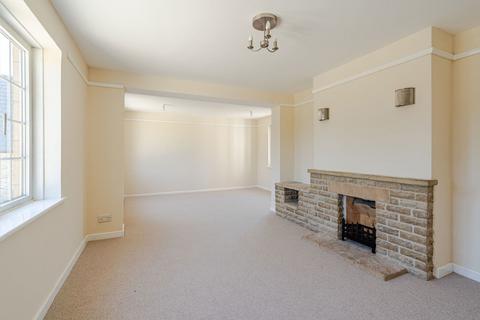 undefined, Bath Road, Tetbury