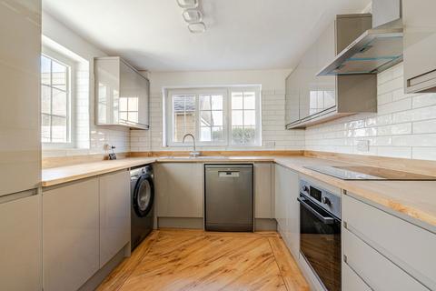 undefined, Bath Road, Tetbury