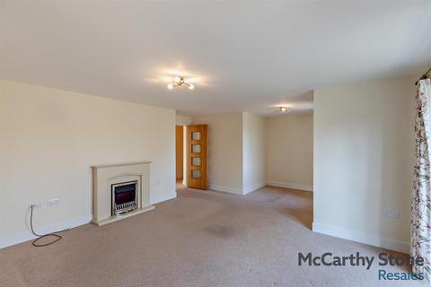 2 bedroom apartment for sale, Copthorne Road, Shrewsbury