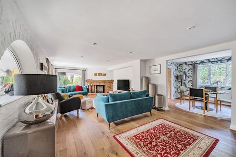 Picketty House Grove Lane, West Chiltington, Pulborough, RH20 2RD