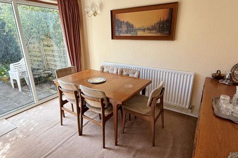 3 bedroom semi-detached house for sale, Barcheston Road, Knowle, B93