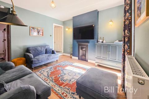 62 Old Road, Armitage, Rugeley, WS15 4BU