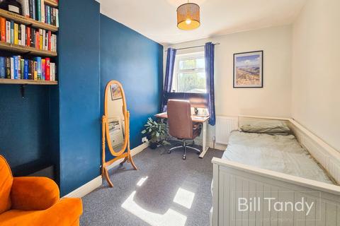 62 Old Road, Armitage, Rugeley, WS15 4BU