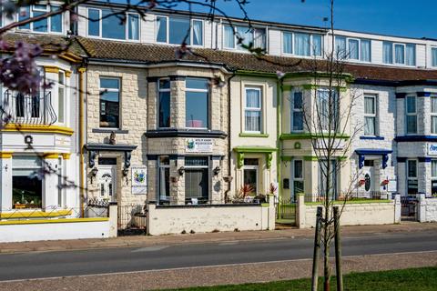 7 bedroom terraced house for sale, Trafalgar Road, Great Yarmouth
