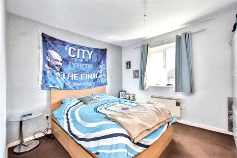 2 bedroom apartment for sale, Swinnow Close, Leeds, West Yorkshire