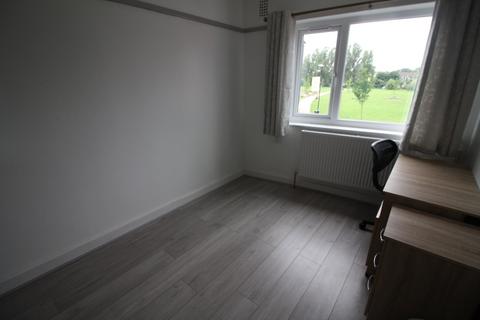2 bedroom flat to rent, 34A Prior Deram Walk, Coventry, CV4 8FT