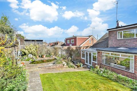 4 bedroom chalet for sale, Northumberland Road, Istead Rise, Kent