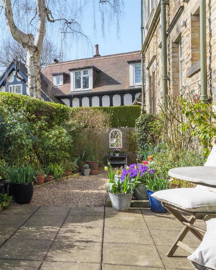 Private Garden