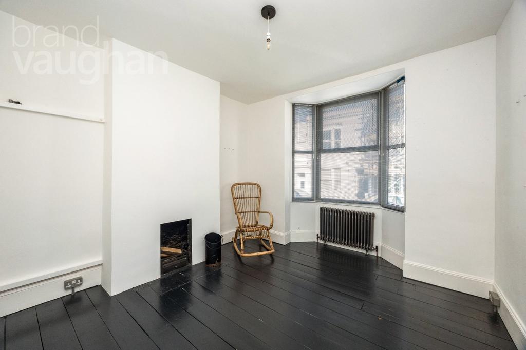 Second Reception/Bed