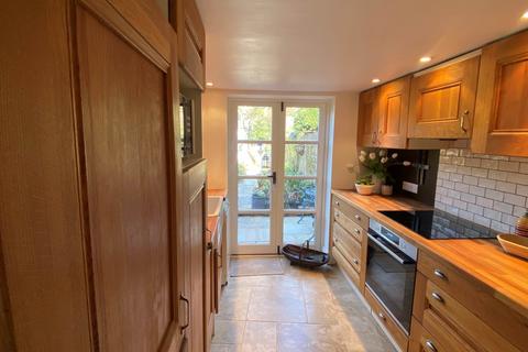 9 New Road, Watlington, OX49 5QS