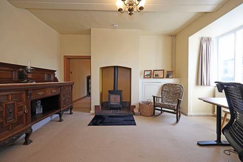 undefined, Church Bank, Keele