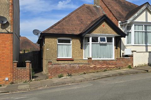 57 Norton Road, Northampton, NN2 7TL