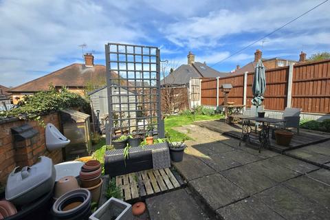 57 Norton Road, Northampton, NN2 7TL