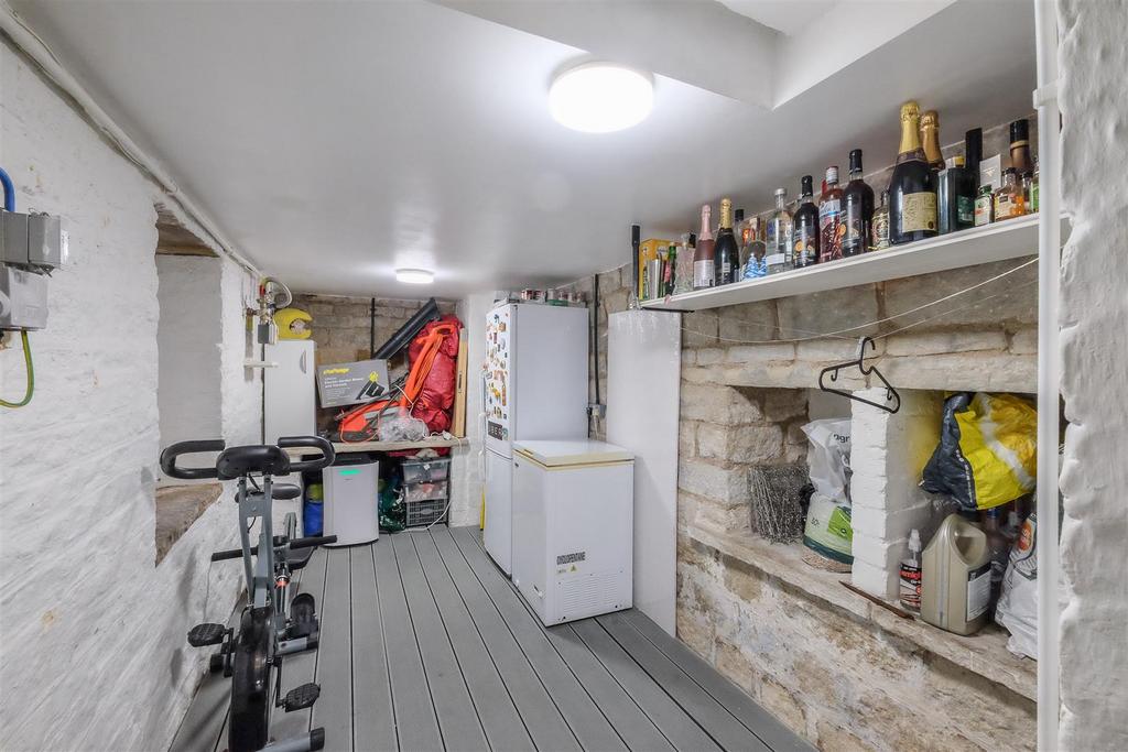 Cellar/Utility