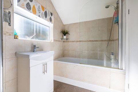 9 Nelson Road, Caterham, CR3 5PP