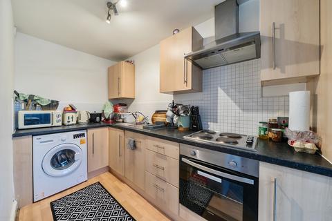 2 bedroom flat for sale, Spring Street, Hull, East Riding of Yorkshi, HU2