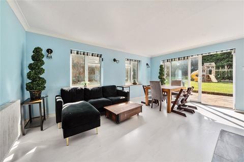 4 bedroom detached house for sale, Firgrove Hill, Farnham, Surrey, GU9