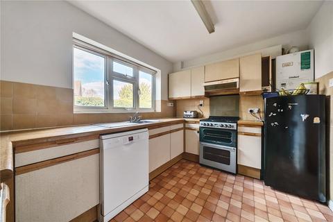 4 bedroom detached house for sale, Firgrove Hill, Farnham, Surrey, GU9
