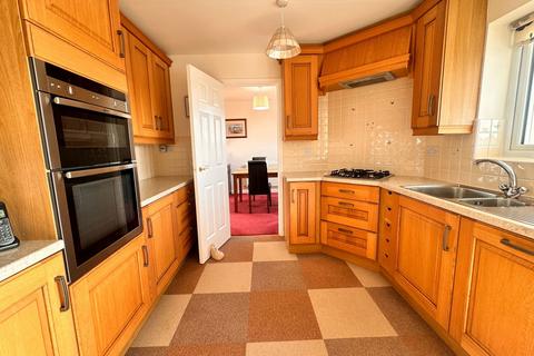 3 bedroom detached bungalow for sale, Dorset Drive, Melton Mowbray, LE13 0JN