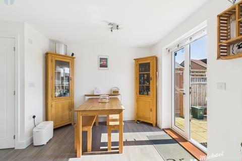 3 bedroom semi-detached house for sale, Calville Gardens, Aylesbury, Buckinghamshire