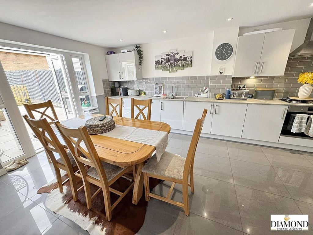 Kitchen/Diner/Family Room