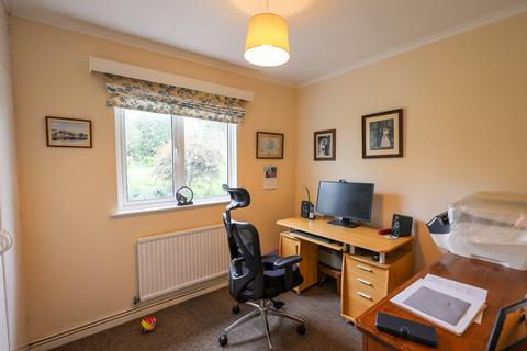 14 Mountstephen Close, St Austell, PL25 5DZ