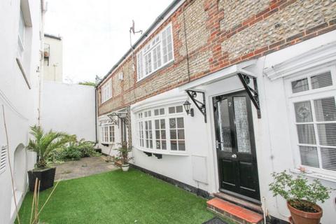 2 bedroom terraced house to rent, 1A College Road, Brighton BN2